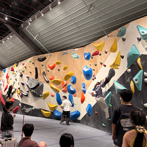 boulderingclimbing