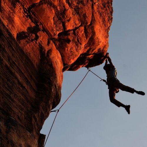 overhangclimbing